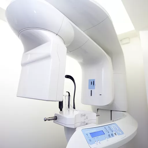 安全で精確な親知らずの抜歯をするために