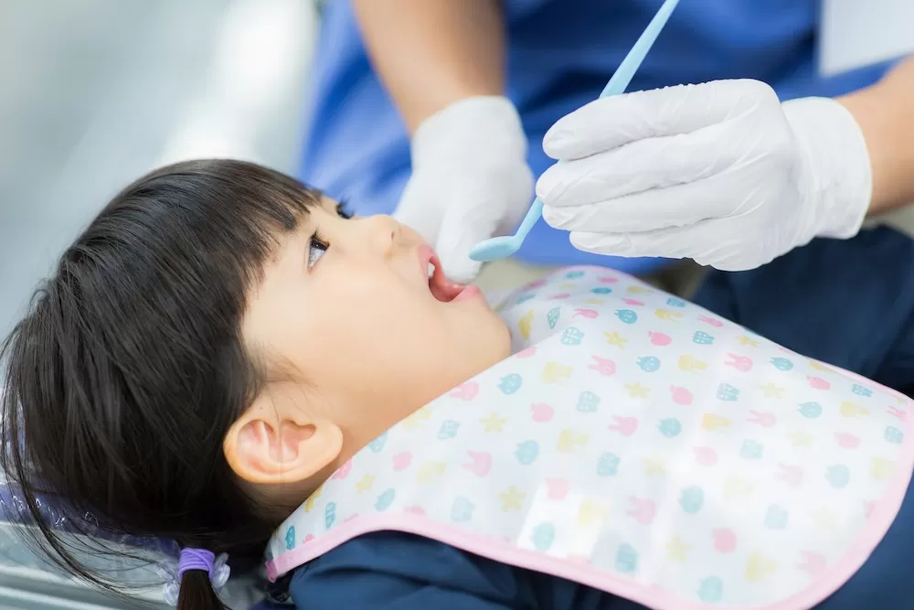 小帯切除（舌小帯短縮症・小児対応）